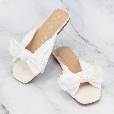 White Reed Bow Sandal