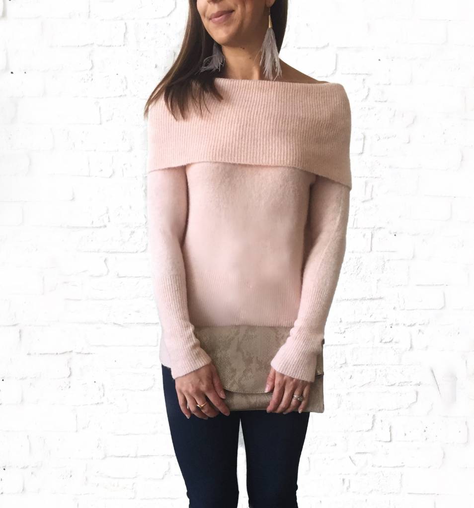 Blush Mello Sweater small