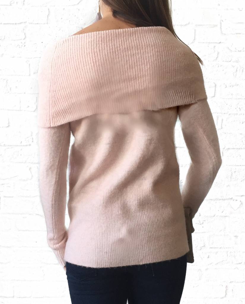 Blush Mello Sweater small