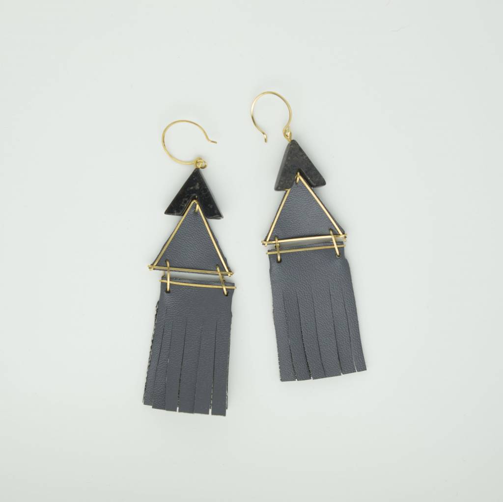 Iwan Earring