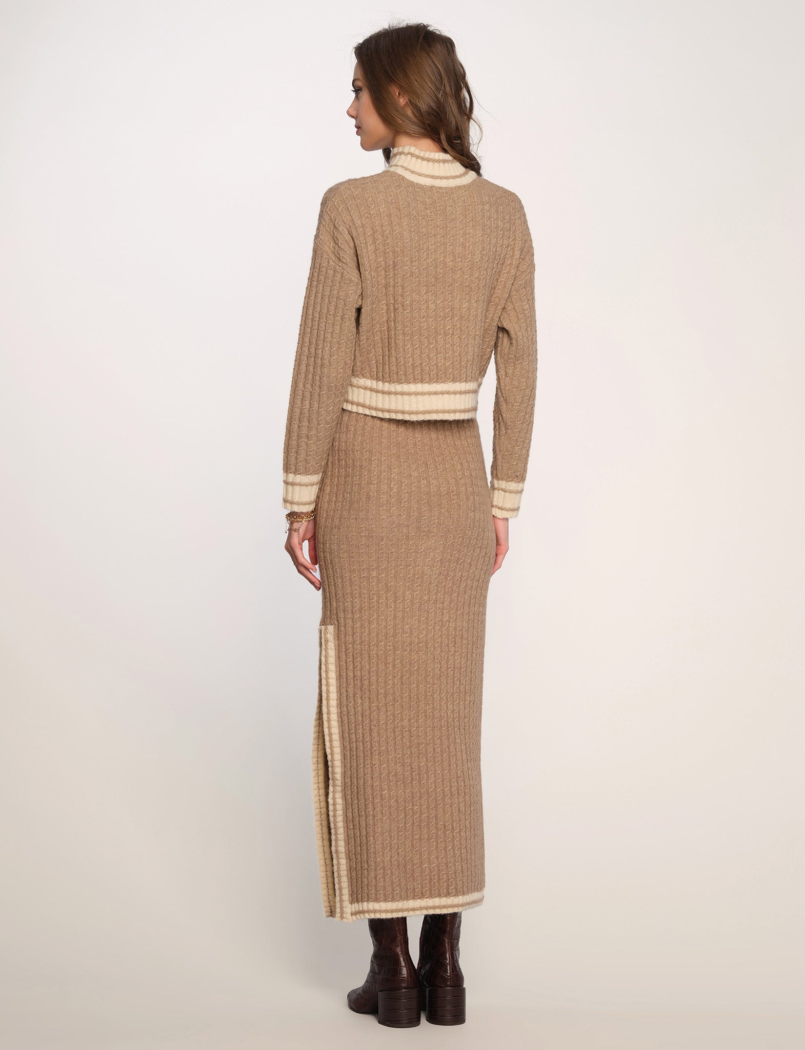 Camel Mirella Set Lucy Rose