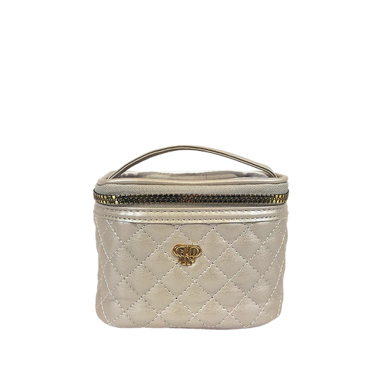 Pearl Quilted Getaway Jewelry Case