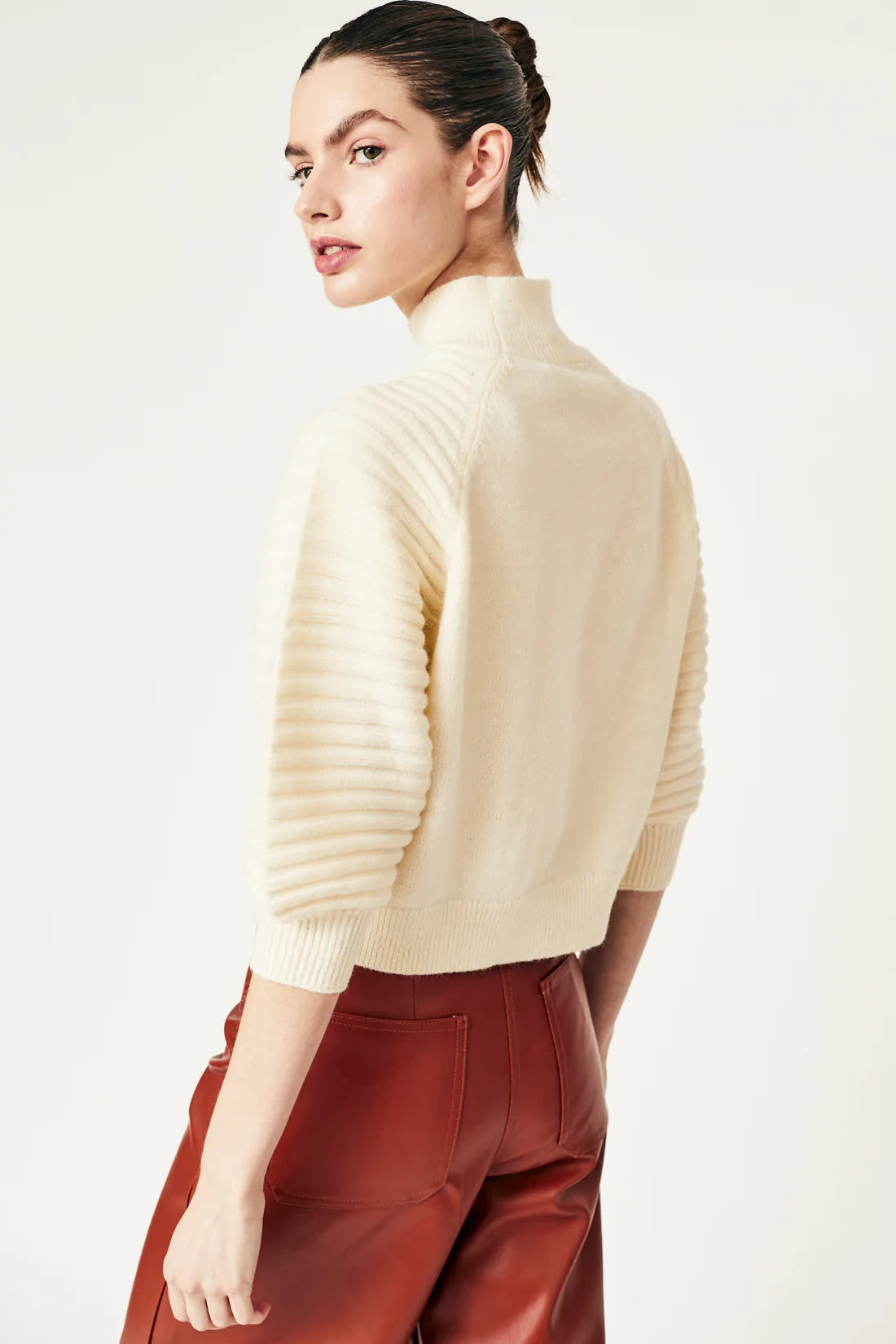 Ivory Capello Puff Slv Sweater