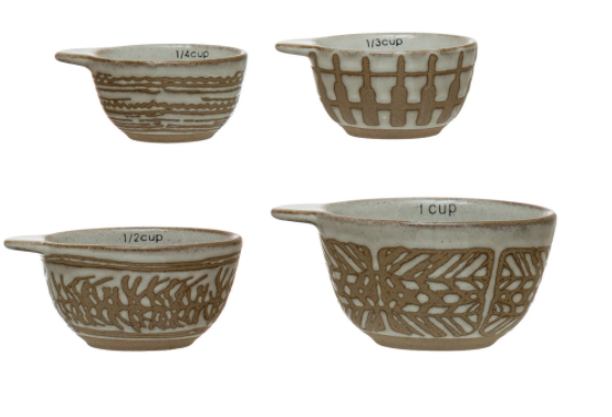 Measuring Cup w/ Wax Relief Pattern, Set of 4