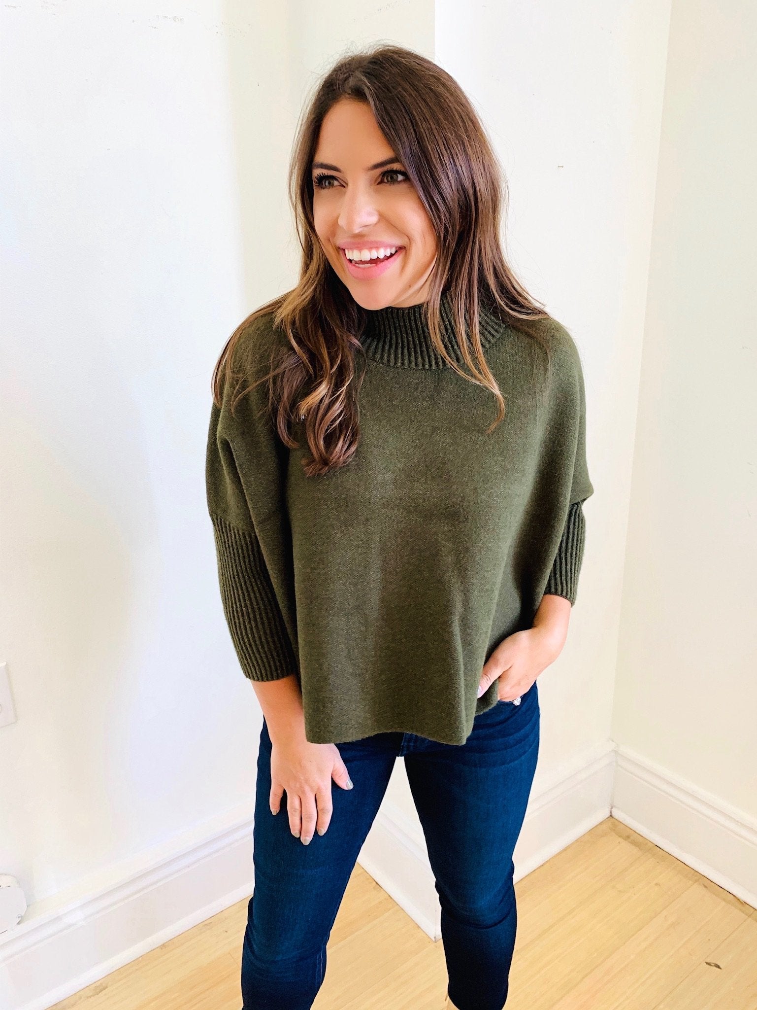ALEXIA STAM 3way コンチョニット カーキ Olive Aja Crop Sweater – Lucy Rose